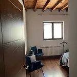 Sanabria - Palacio De La Cuesta بيت للعطل