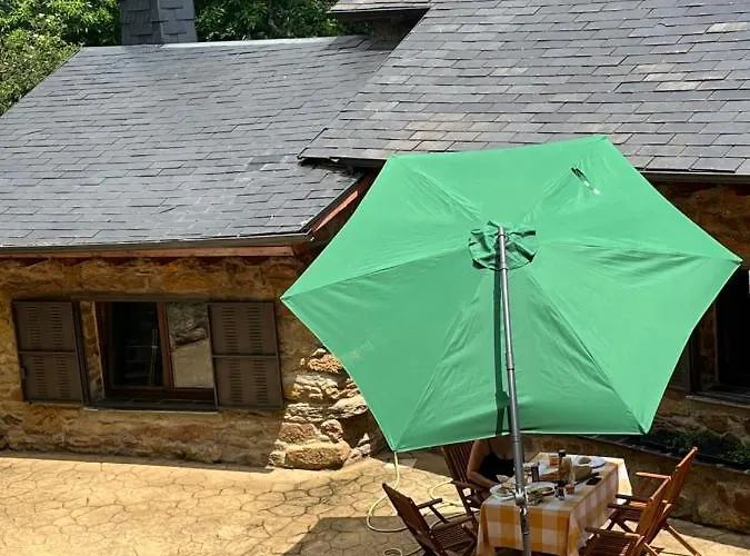 Sanabria - Palacio De La Cuesta *